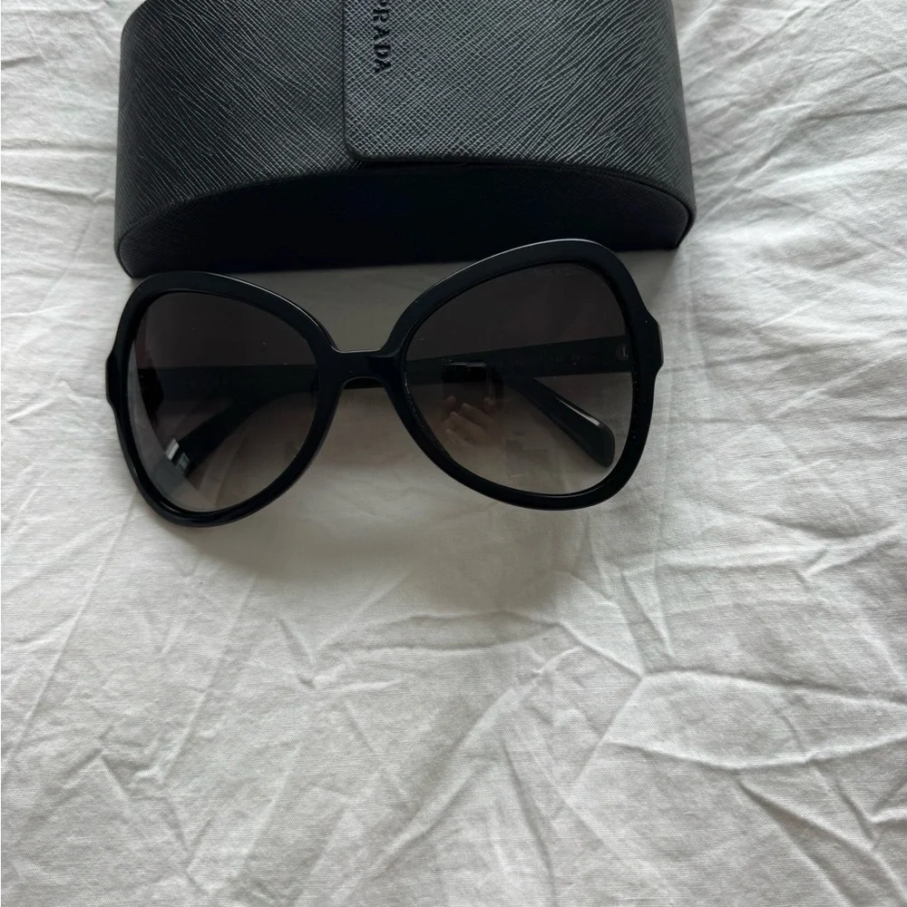Prada Vintage Silver Logo Oversized Oval Black Mask Sunglasses - Picture 4 of 12